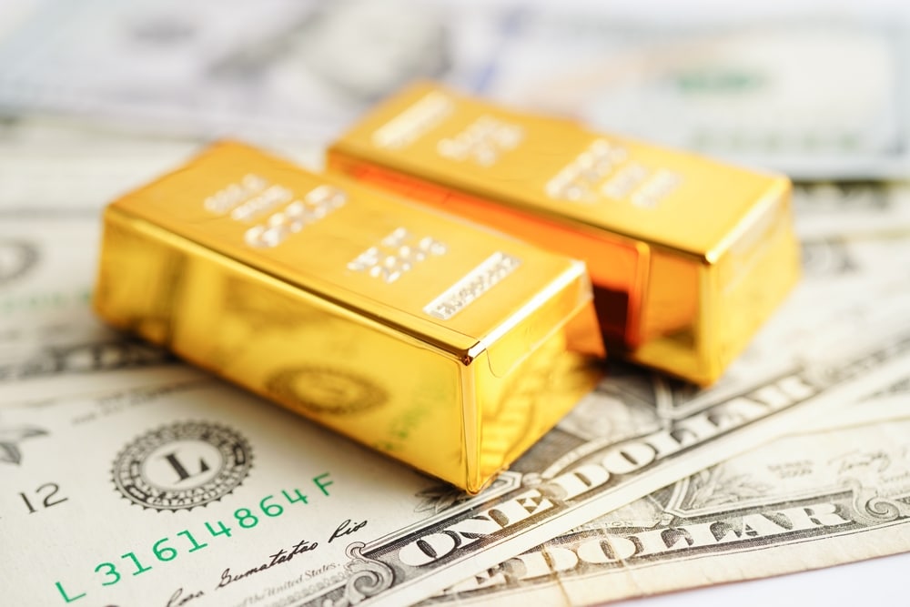 Trump Tariffs Boost Gold