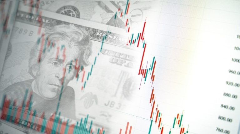 Investors Dump US Assets