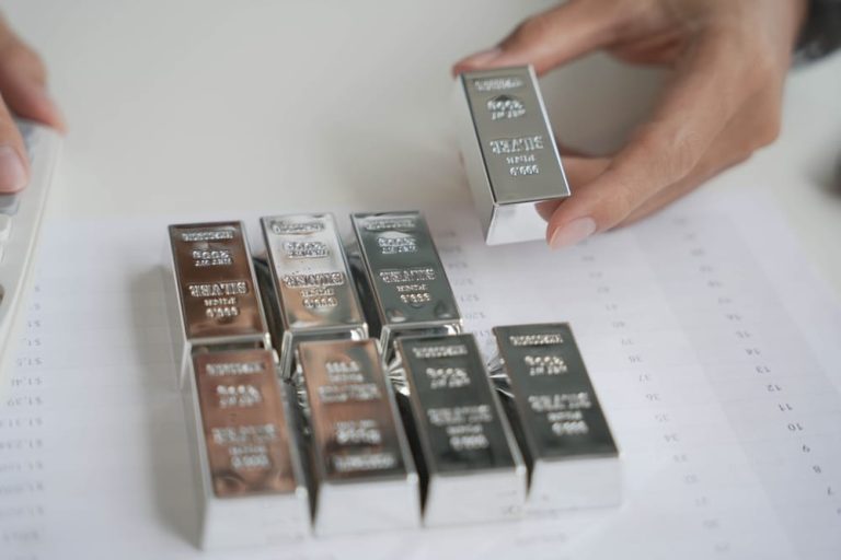 Chinese silver price gap