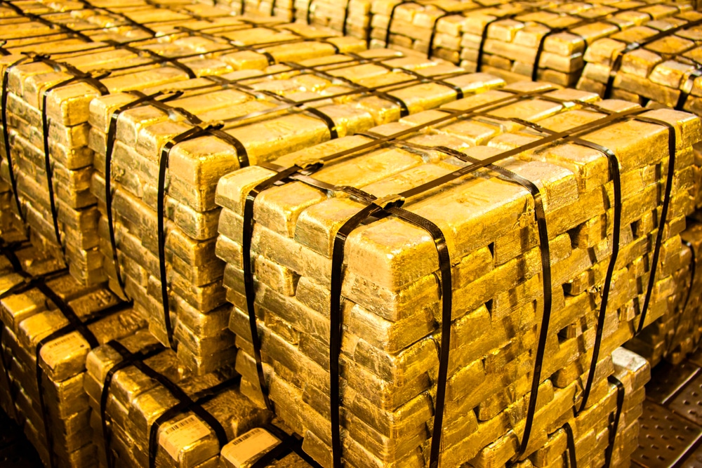 Central banks buy gold